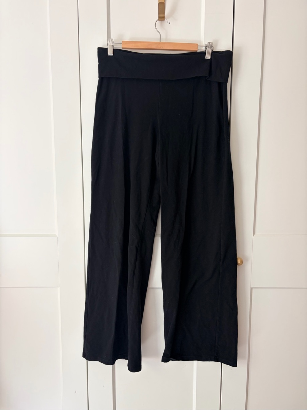 Aritzia Black Homestretch Wide-Leg Fold-Over Waist Pants | L